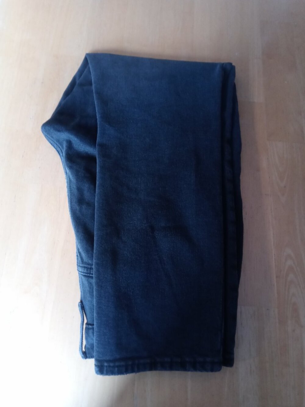 OLD NAVY mid rise OG straight jeans in galaxy (sz10) - Picture 14 of 15
